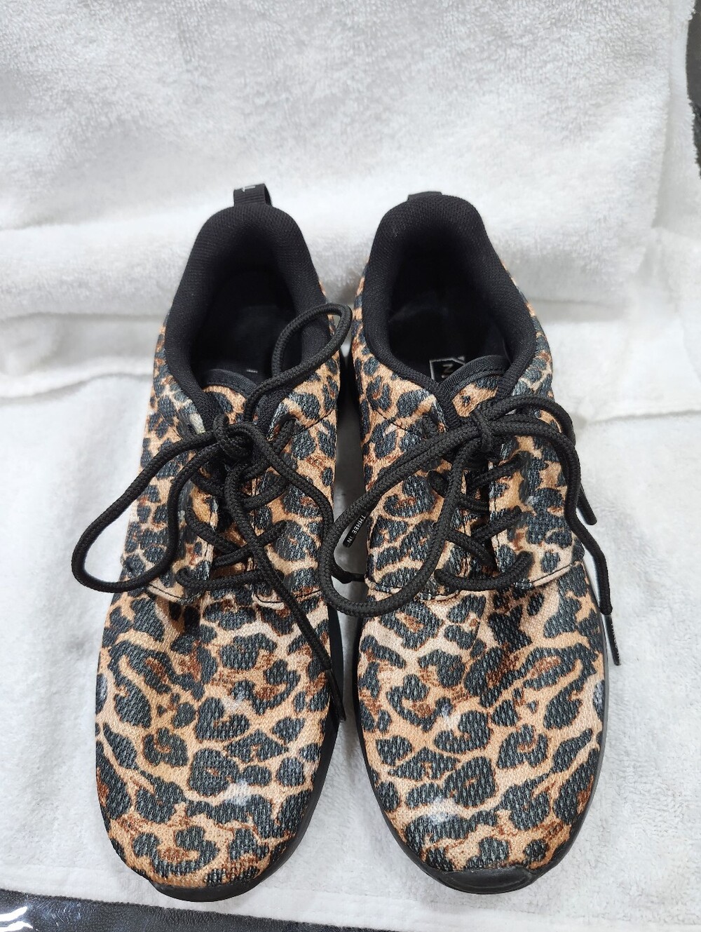 Three In Leopard Print Lace-Up Women’s Sneakers